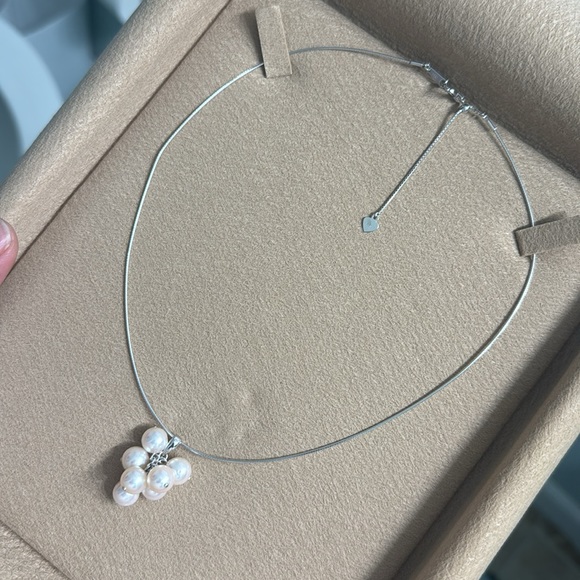 Necklace - Picture 7 of 17